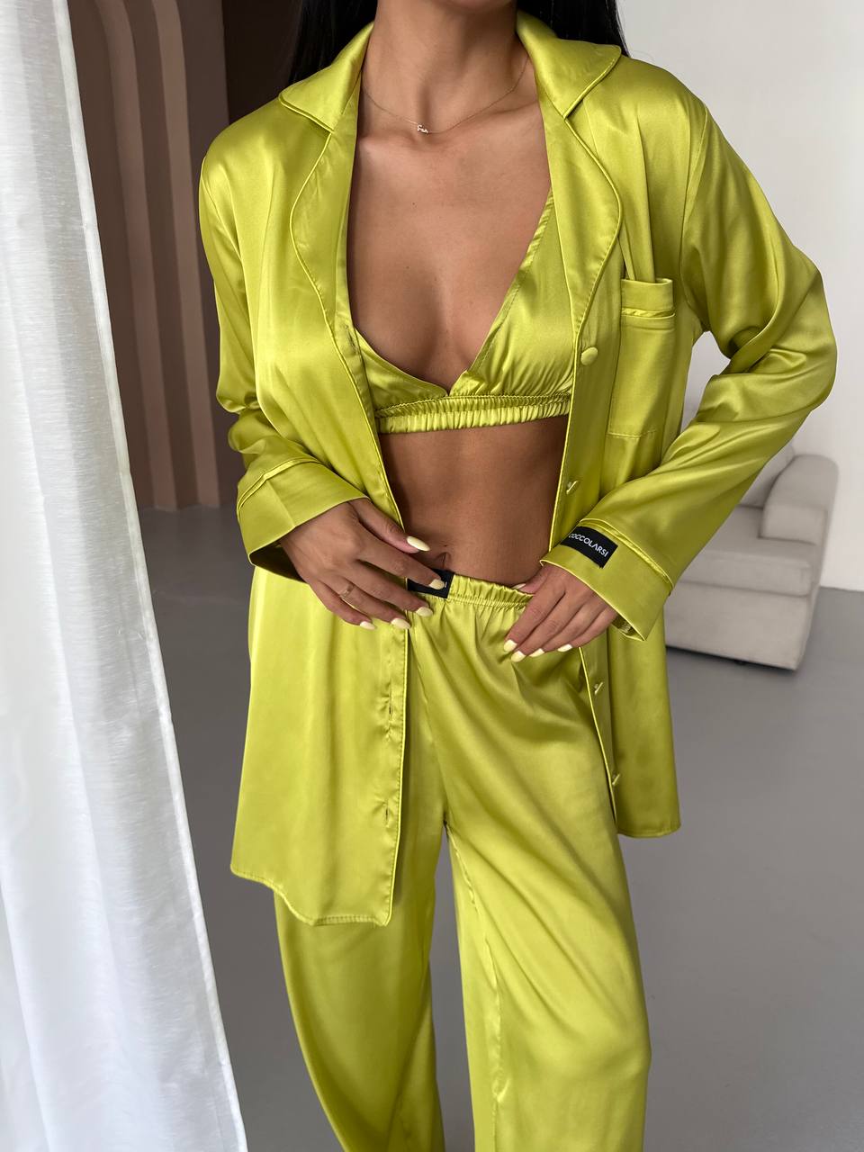 Ženska pidžama od satena 3u1 -kivi zelena - Slika 5